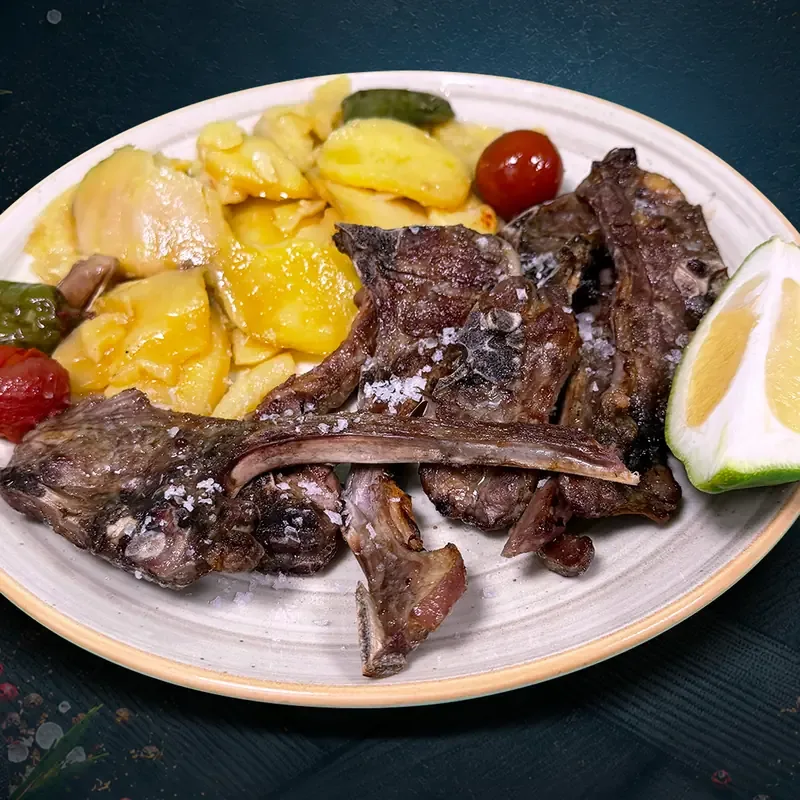 Chuletas de cordero a la brasa